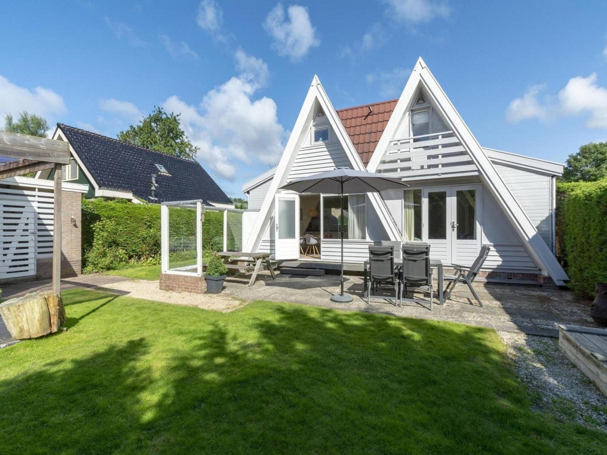 Cozy Holiday Home With Garden Sint Maartensvlotbrug Exterior foto