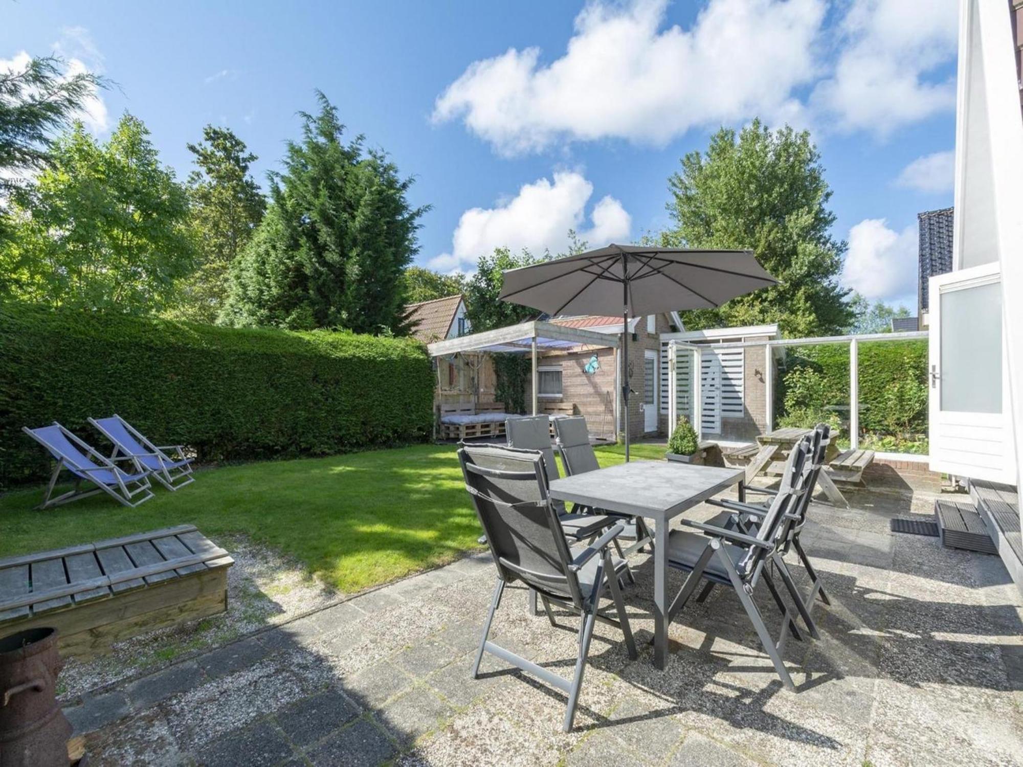 Cozy Holiday Home With Garden Sint Maartensvlotbrug Exterior foto