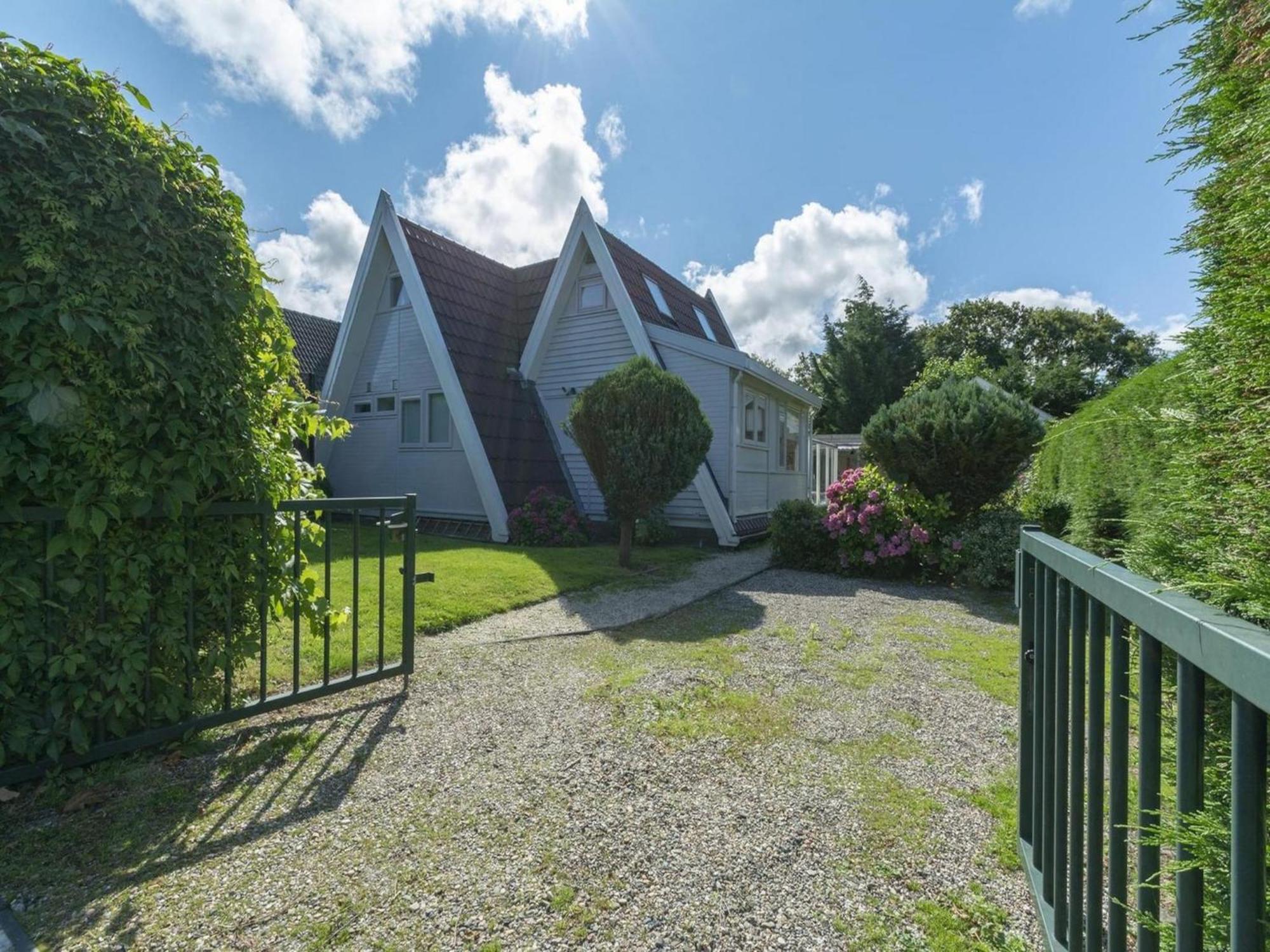 Cozy Holiday Home With Garden Sint Maartensvlotbrug Exterior foto